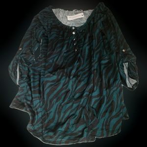 Notations green and black print 1× plus size